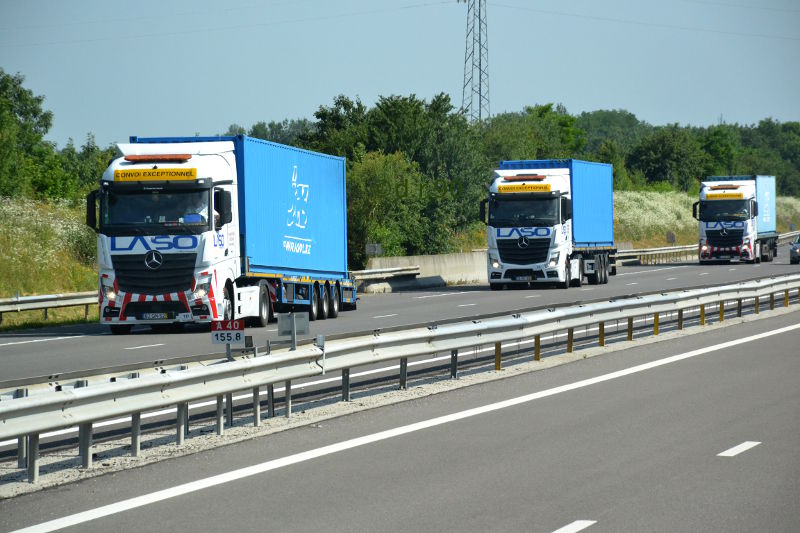 MB Actros 1845 Streamspace LASO[P].jpg