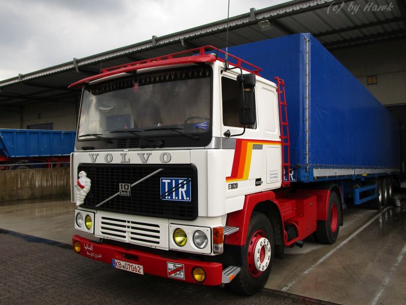 Volvo F 12 (D) (3).jpg