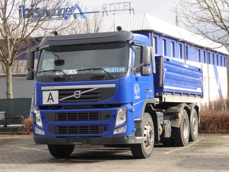 K800_Volvo FM 450 Kipper Blau 1.jpg