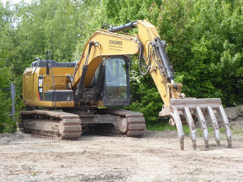K800_Caterpillar 320E Schlömer Rodungen 1.jpg