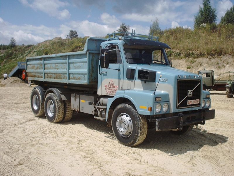 Volvo N 12.jpg