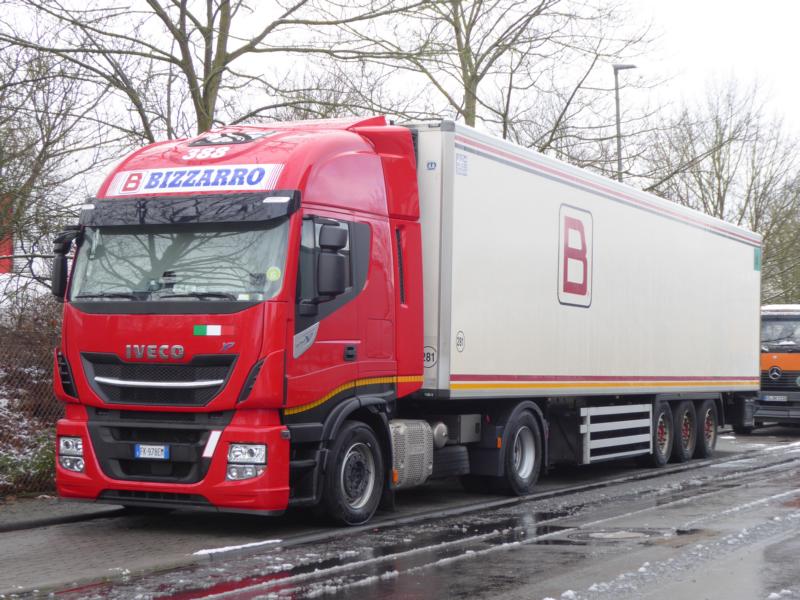 K800_Iveco Stralis Hi-Way XP 510 Bizarro 388 1.jpg