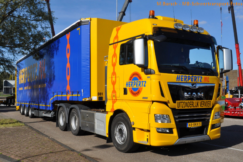 Mack & Speciaal Transportdag  2018 0156.jpg