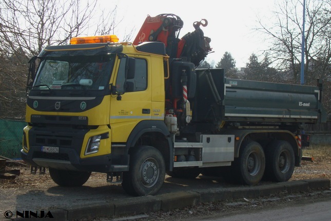 Volvo_FMX500_6x6_S3_HR_Fassi_05.jpg