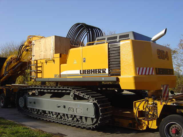 liebherr 964 (9).jpg