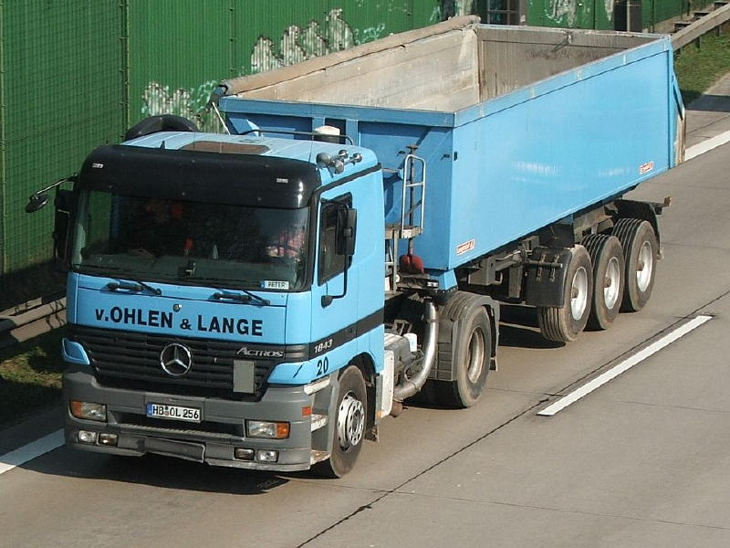 V Ohlen u Lange Actros 1843 KippSz DSC00024 (2).jpg