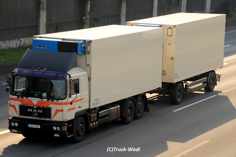 MAN F90 25.422 EU-X 940 2019 04 10 A3-AS HanauWEB.jpg