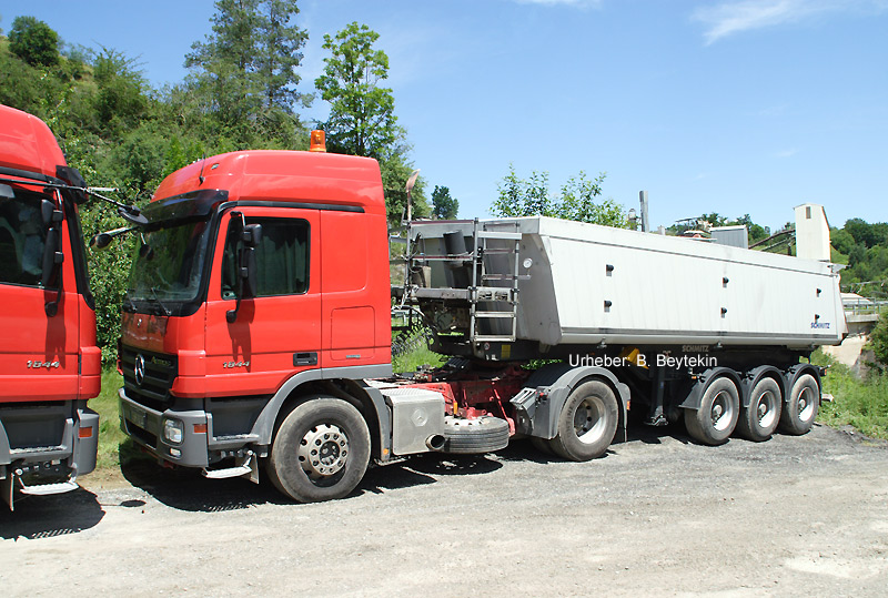 Actros MP2_1844_1.jpg