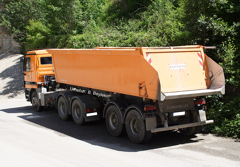 Actros_2643_2.jpg