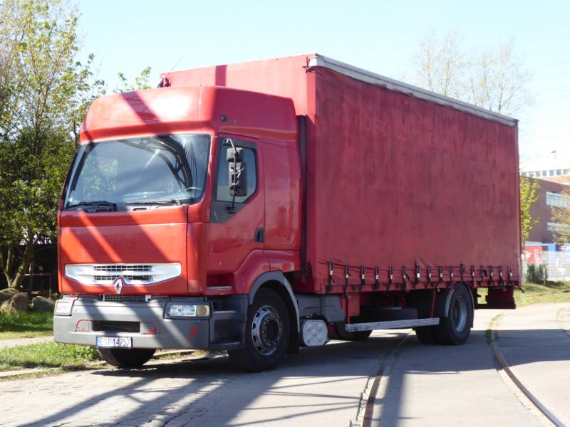 K800_Renault Premium Rot 2.jpg