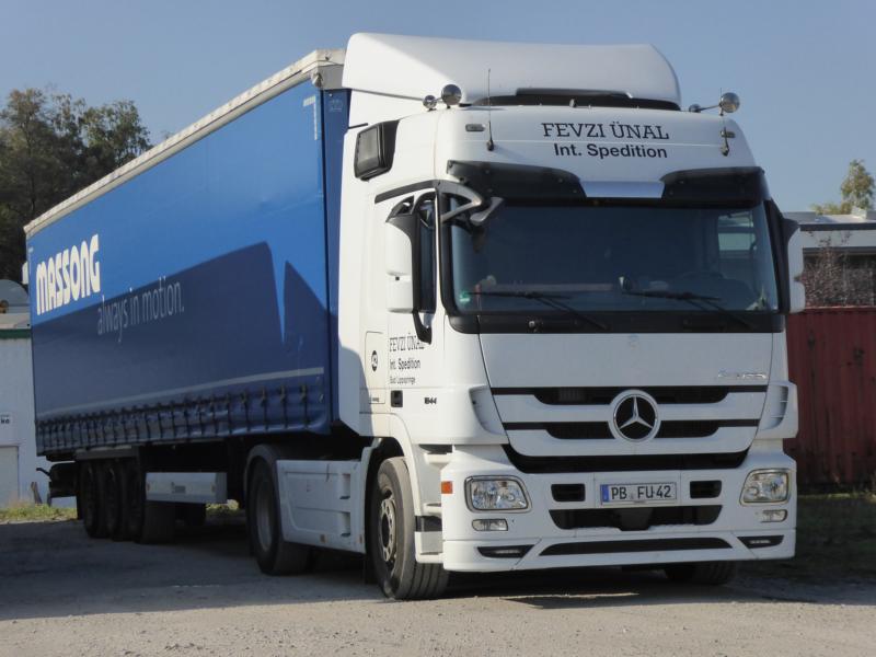 K800_MB Actros 1841 MP3 Internationale Spedition Fevzil Ünal Weiss 2.jpg