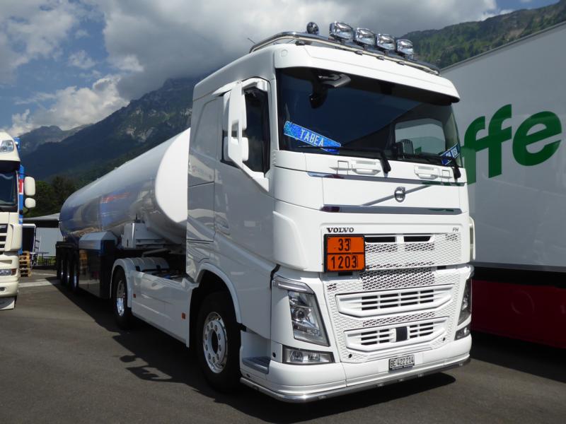 K800_Volvo FH 500 Daniel Kropf Transporte 1.jpg