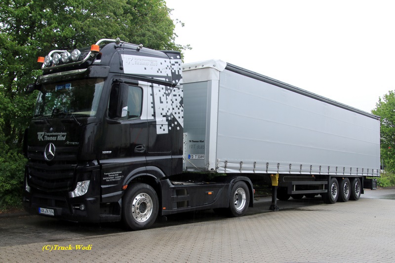 Kind MB Actros4 1853 WAK-TK 594 2019 04 27 AH FuldaWEB.jpg