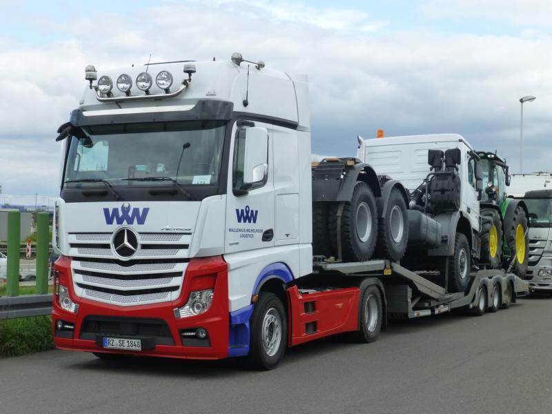 K800_MB Actros 1848 MP4 W&W 1.jpg