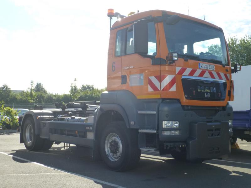 K800_MAN TGS 18.360 Hessen Mobil 1.jpg