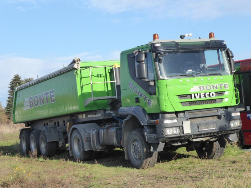 K800_Iveco Trakker Bonte 1.jpg