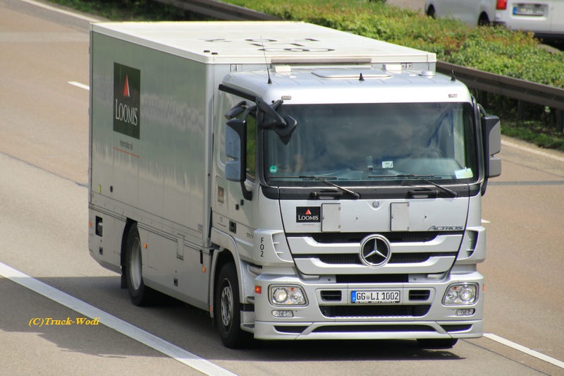 Loomis MB Actros3 1832L GG-LI 1002 2019 05 03 FRAWEB.jpg