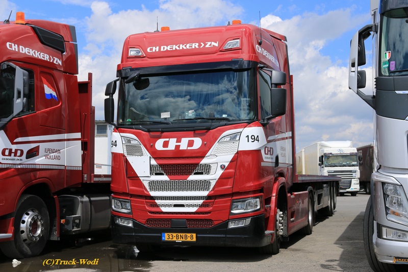 Dekker & Zn. #194 Scania NG Rxxx 33-BNB-8 2019 06 20 KleinostheimWEB.jpg