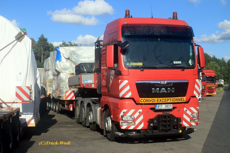 Nosreti MAN TGX 41.540 8T7 3931 2019 06 12 RS Weiskirchen-NordWEB.jpg