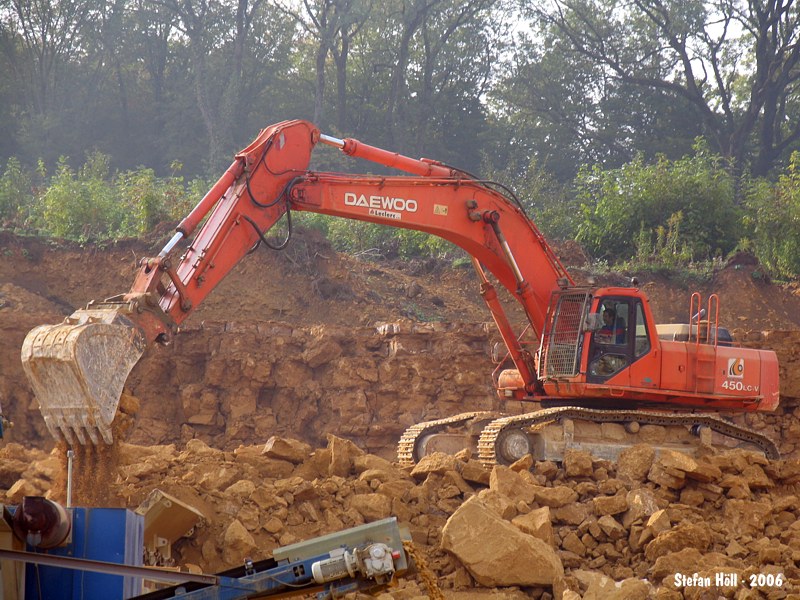 Daewoo450_04.jpg