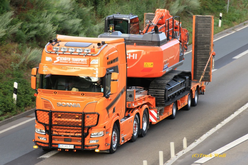 Schäfer-Transporte Scania NG R580 LM-HS 710 2019 08 01 A3-AS HanauWEB.jpg