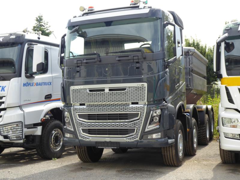 K800_Volvo FH16 650 E6 Asphaltmulde 1.jpg