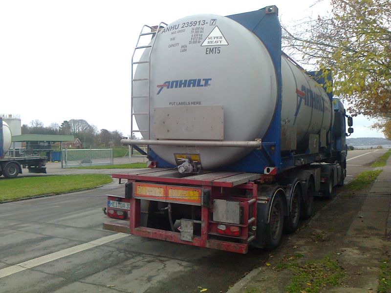 Heck-Tankcontainer-Chassis, ANHALT.jpg