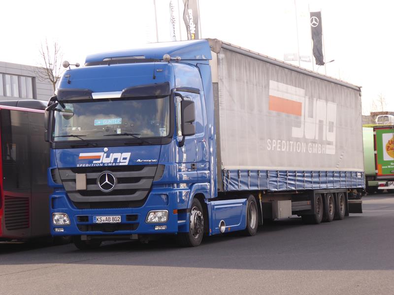 MB Actros 1844 MP3 Spedition Jung 5 (Copy).jpg