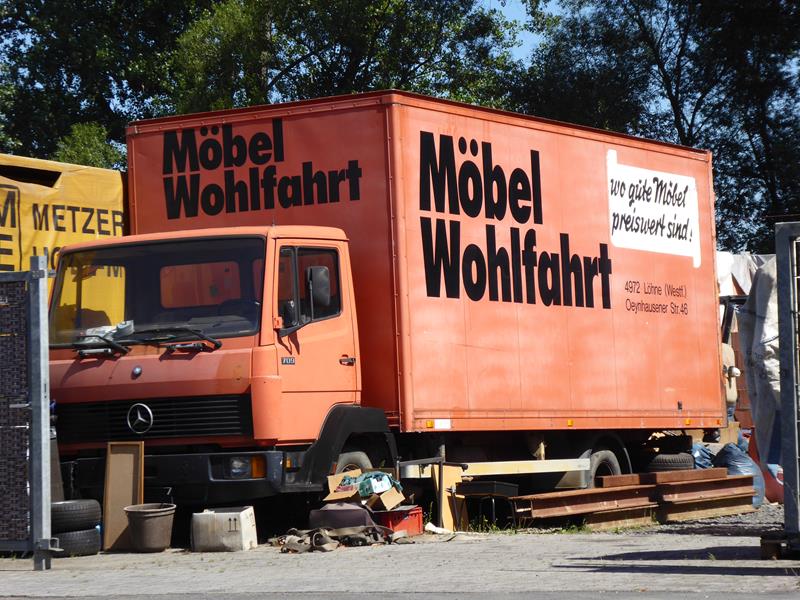 MB LN 709 Möbel Wohlfahrt 1 (Copy).jpg