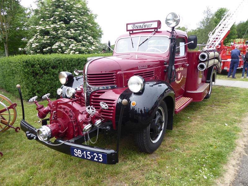 Dodge Brandweer WS 32 1956 Gem Echt 1 (Copy).jpg