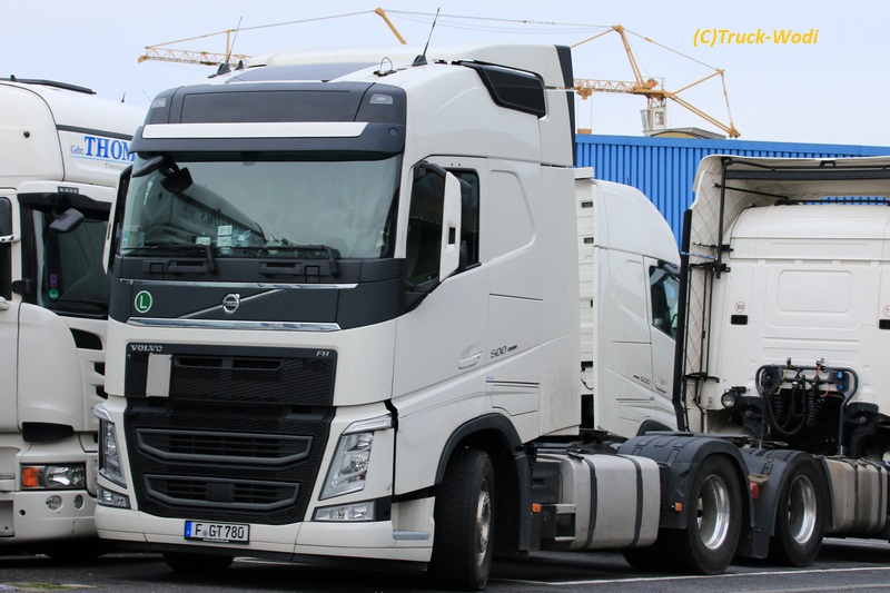 Thomaidis Volvo FH4.500 F-GT 780 2019 12 26 FRAWEB.jpg