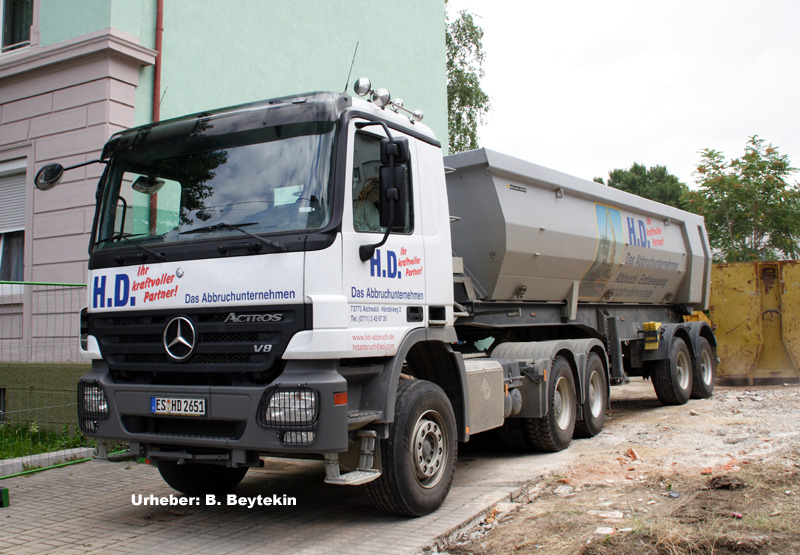 Actros-Sattelkipper-Ducke.jpg