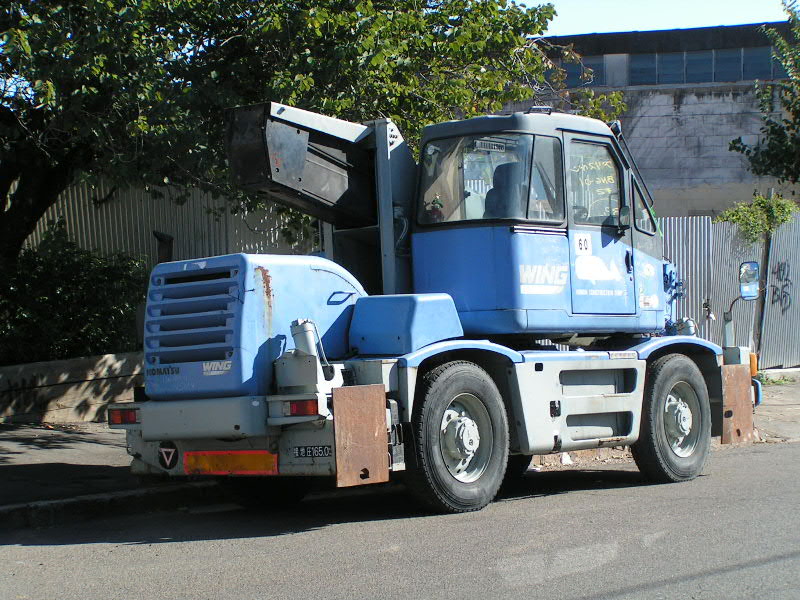 Komatsu wing100 2.jpg