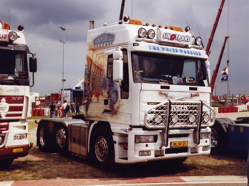 Sinotrans Iveco EuroStar ZUGM Assen Tim 2003 b.jpg