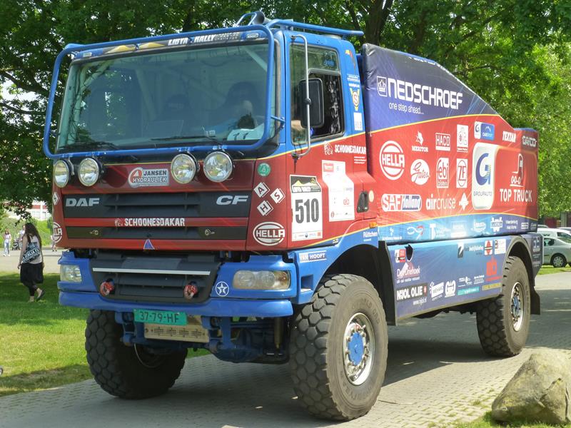 DAF CF Rallytruck Blau 1 (Copy).jpg