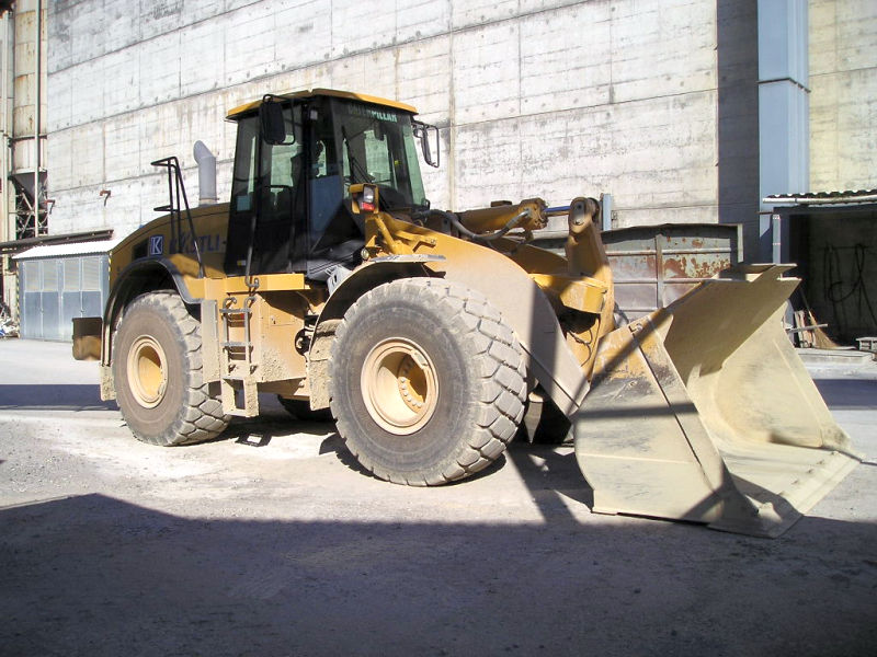 Caterpillar Radlader 966H  Bild 3.jpg