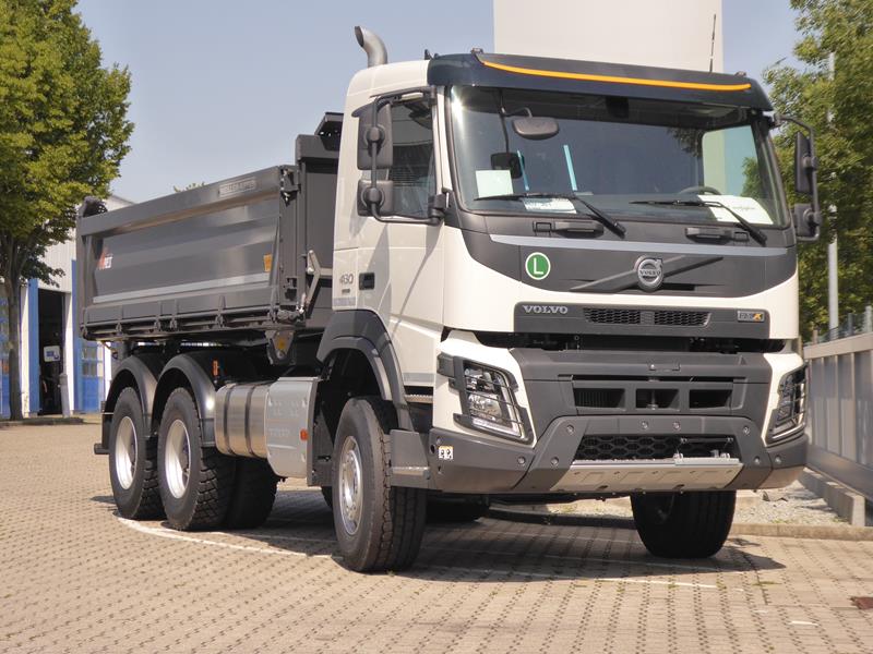 Volvo FMX 460 E6 Kipper 3 (Copy).jpg