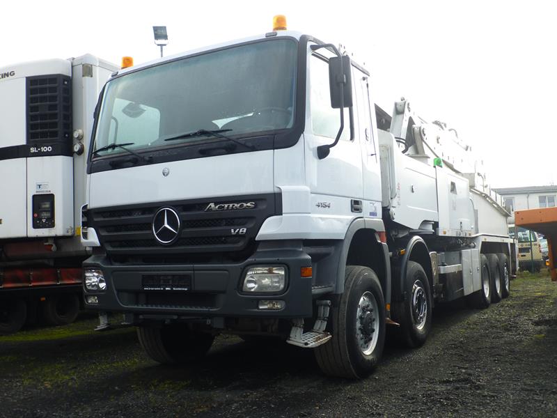 MB Actros 4154 MP2 Betonpumpe Weiss 1 (Copy).jpg