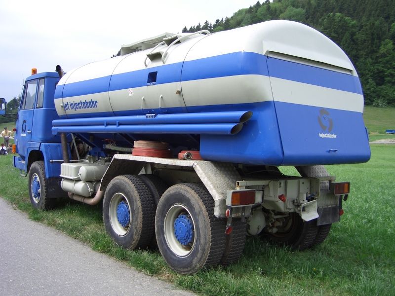 Steyr 6x6 mit Wassertankaufbau für Bohrgerät.2.jpg