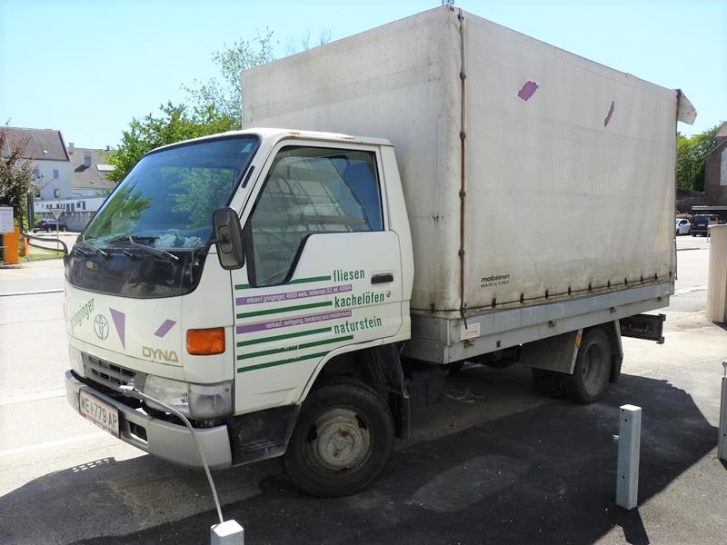 Toyota Dyna Gringinger 1 (Copy) (2).jpg
