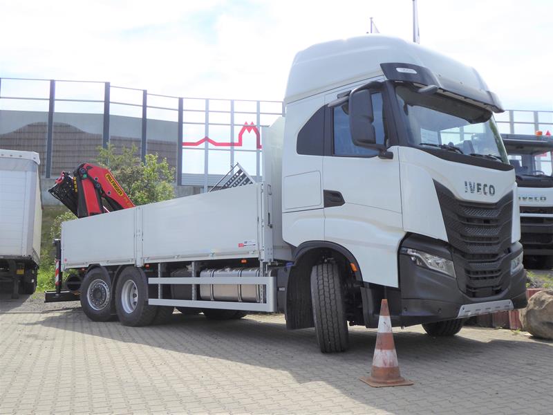 Iveco S-Way Baustoff Melle 1 (2) (Copy).jpg