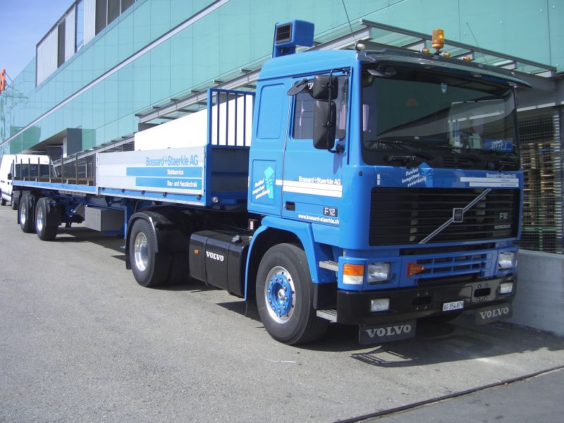 Volvo F12.1.jpg