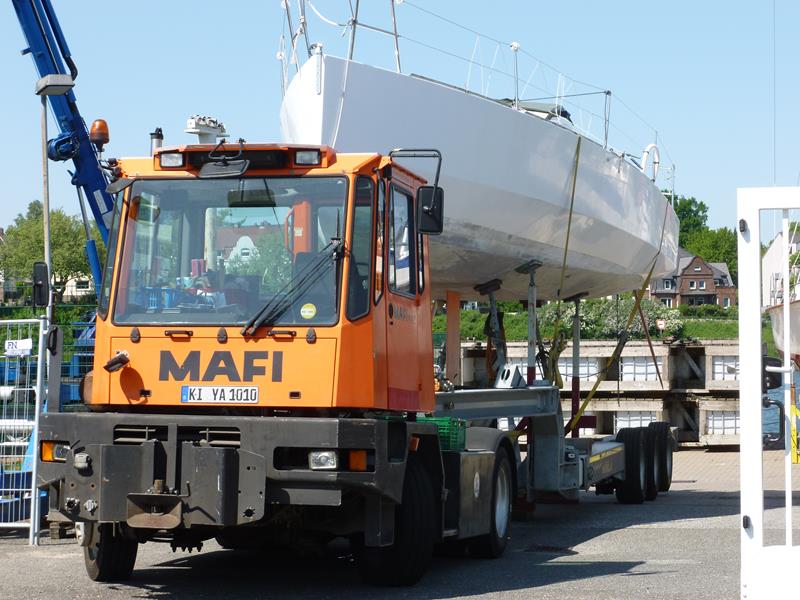 Mafi MT 30 Bootstransporter 1 (Copy).jpg