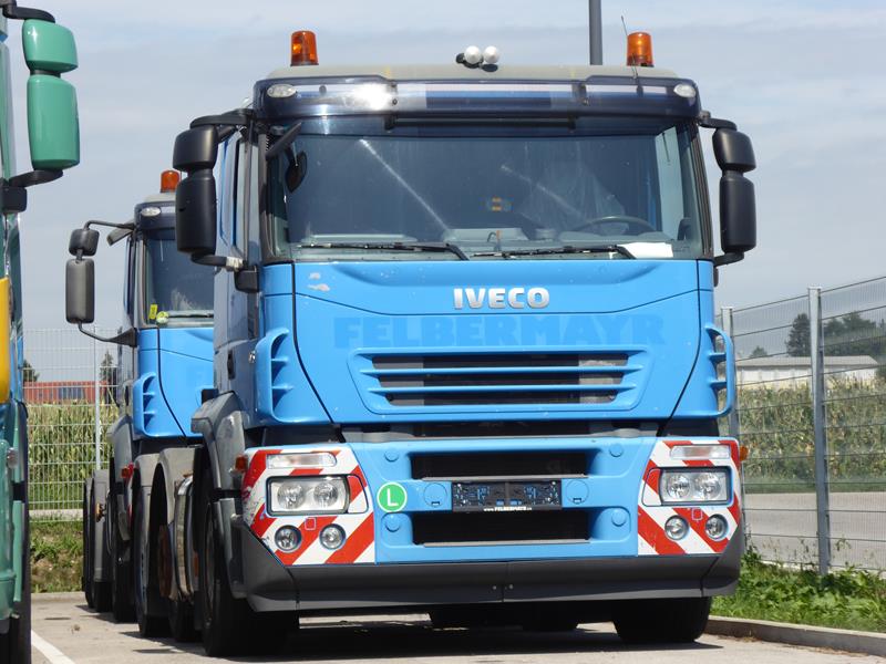 Iveco Trakker 450 Ex Felbermayr 6 (Copy).jpg