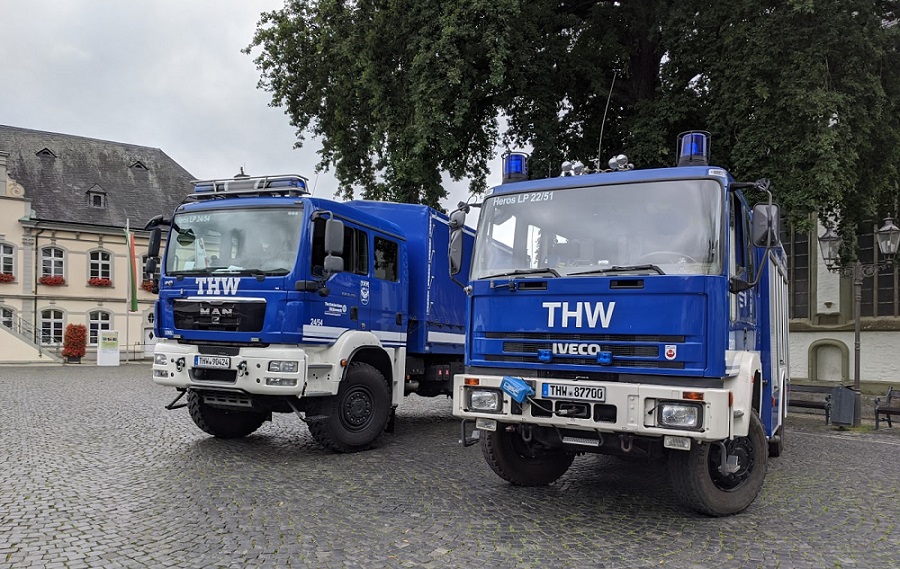 Baumaschinenbilder.de Forum Blaulichtfahrzeuge