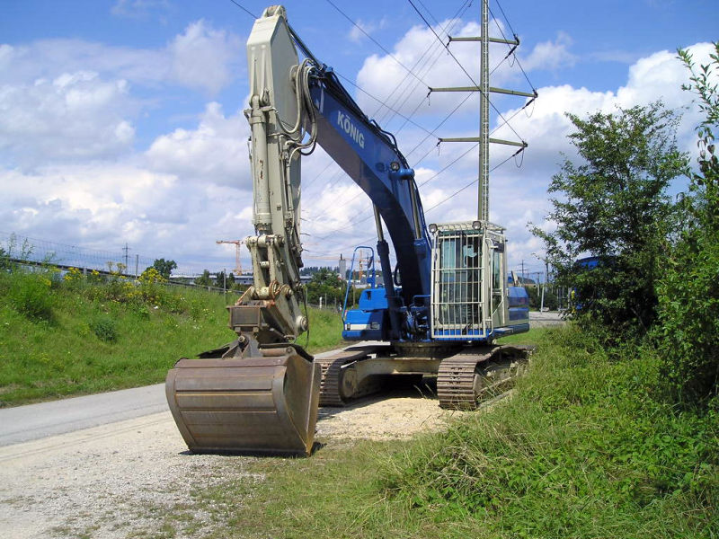 Caterpillar 325BLN  K&ouml;nig  Bild 3.jpg