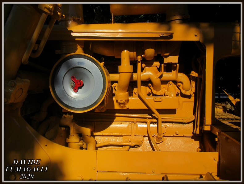 caterpillar D7E (3).jpg
