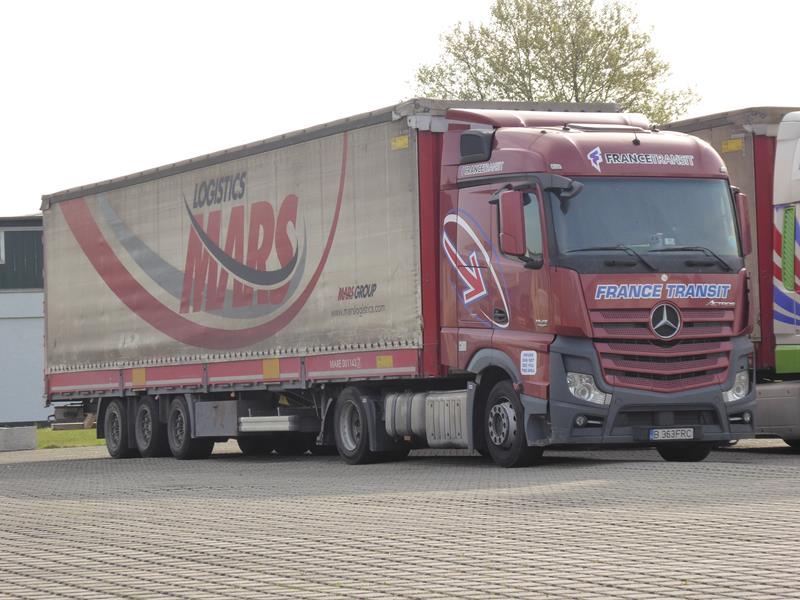MB Actros 1845 MP4 France Transit 1 (Copy).jpg