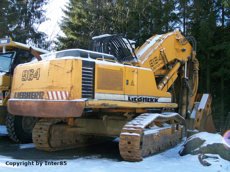 R 964 B HL 1.jpg