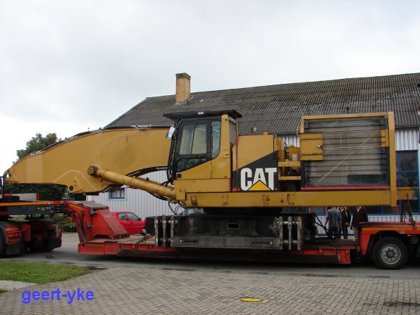 cat 5110b tripple-1.jpg